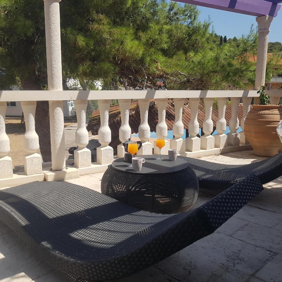 Jardin Kapetanova Kuca Veli Iž Exterior foto