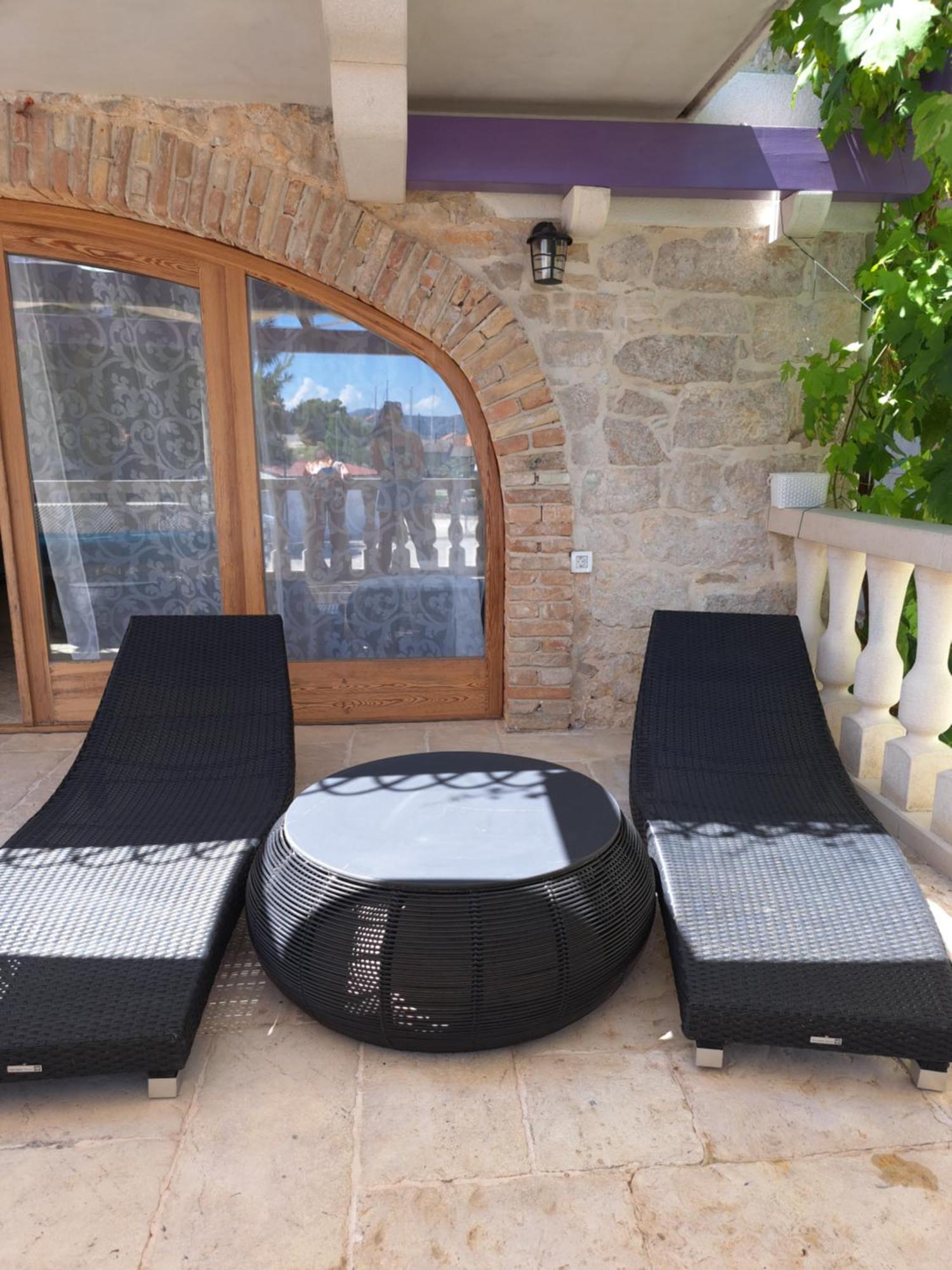Jardin Kapetanova Kuca Veli Iž Exterior foto