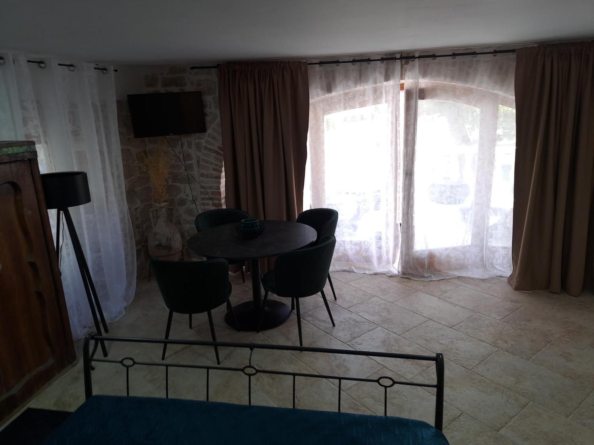 Jardin Kapetanova Kuca Veli Iž Exterior foto